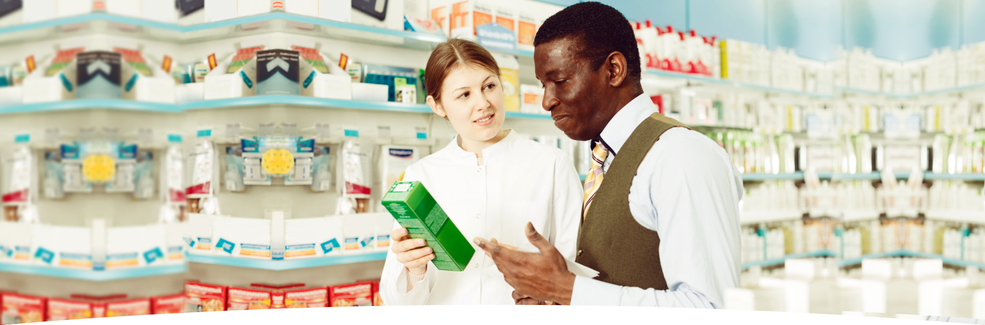Pharmacist and customer in pharmacy 4
